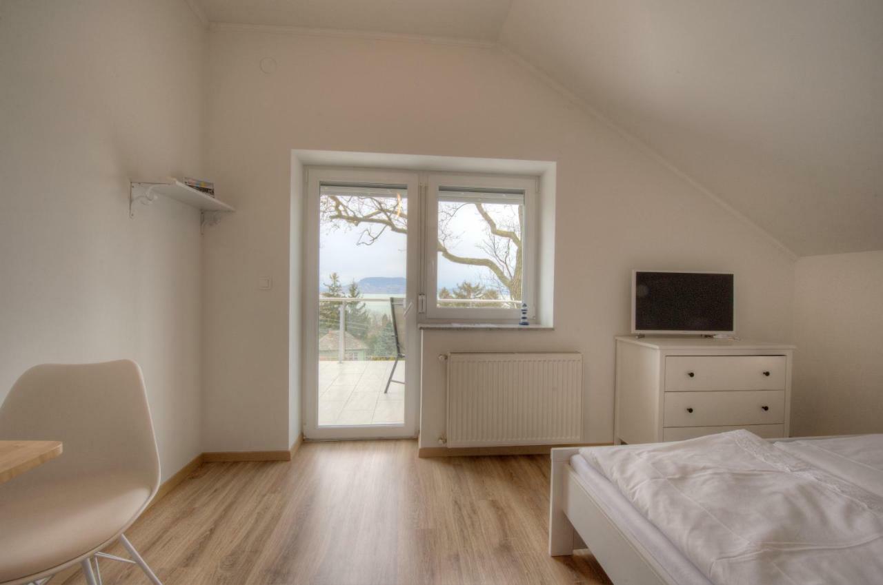 Hilltop Apartments Fonyód エクステリア 写真