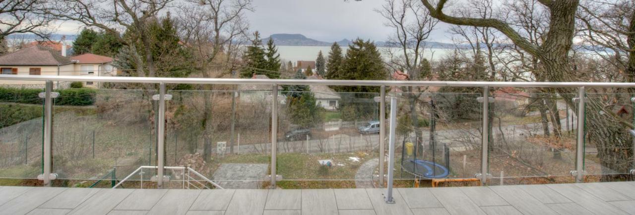 Hilltop Apartments Fonyód エクステリア 写真